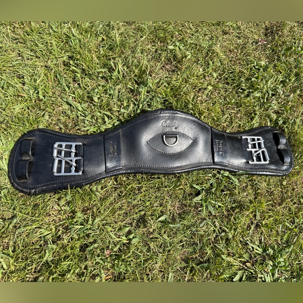County Logic Dressage Girth